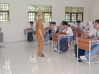 Kepala Sekolah Memantau Pelaksanaan PSAJ Tahun 2026